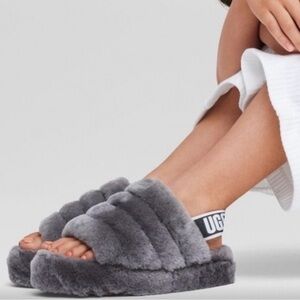 Cozy Gray Faux Fur Women's Slippers